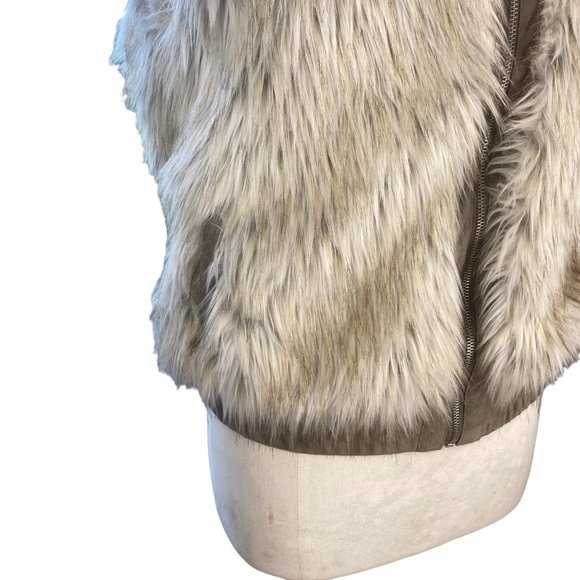 BB Dakota Cream and Tan Faux Fur Vest - Picture 6 of 15